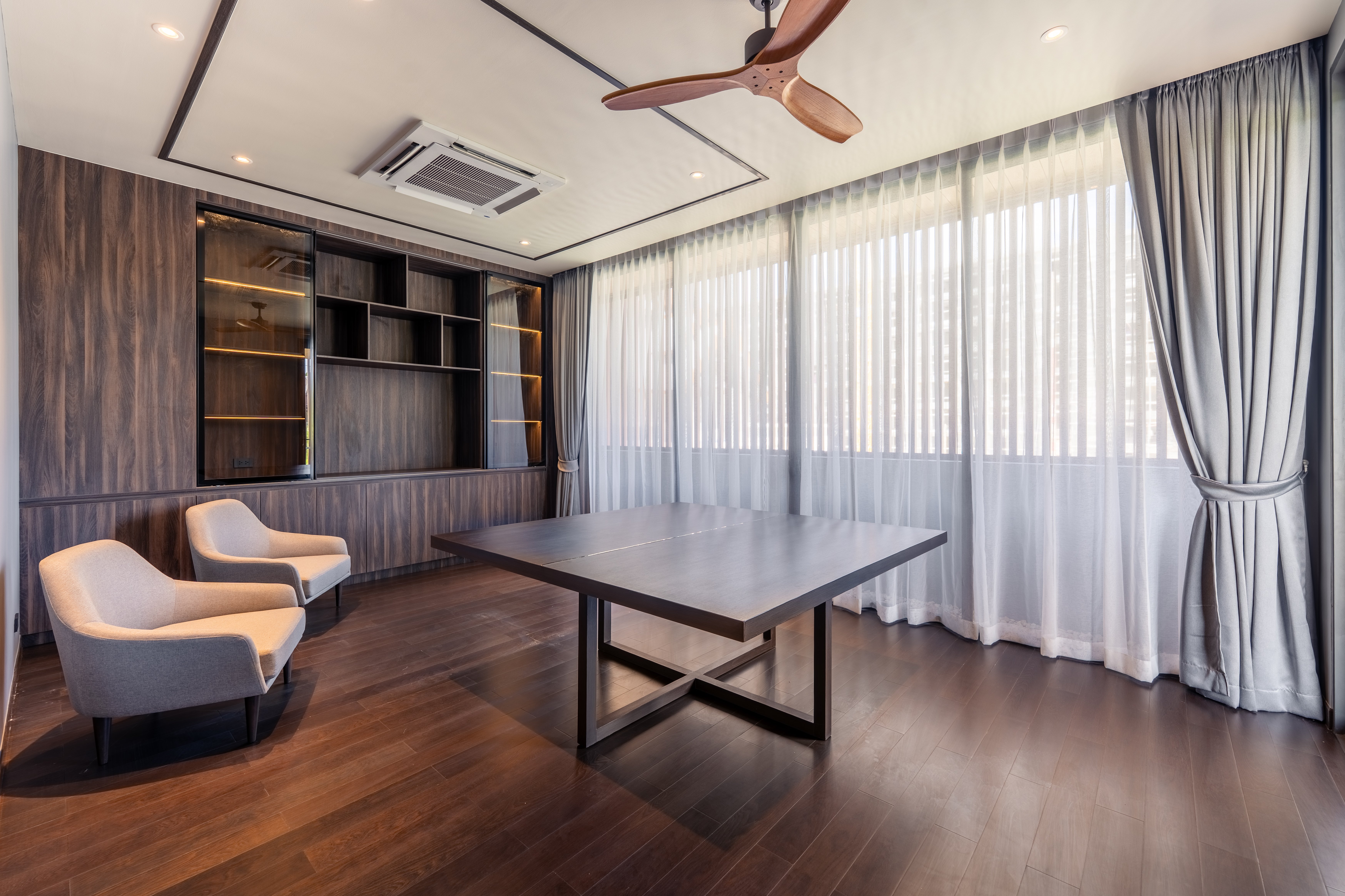 The Ozone Grand Residences 17